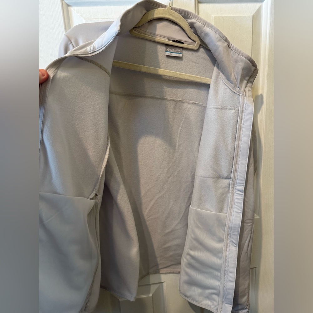 Columbia Zip-Up Jacket - Picture 9 of 10